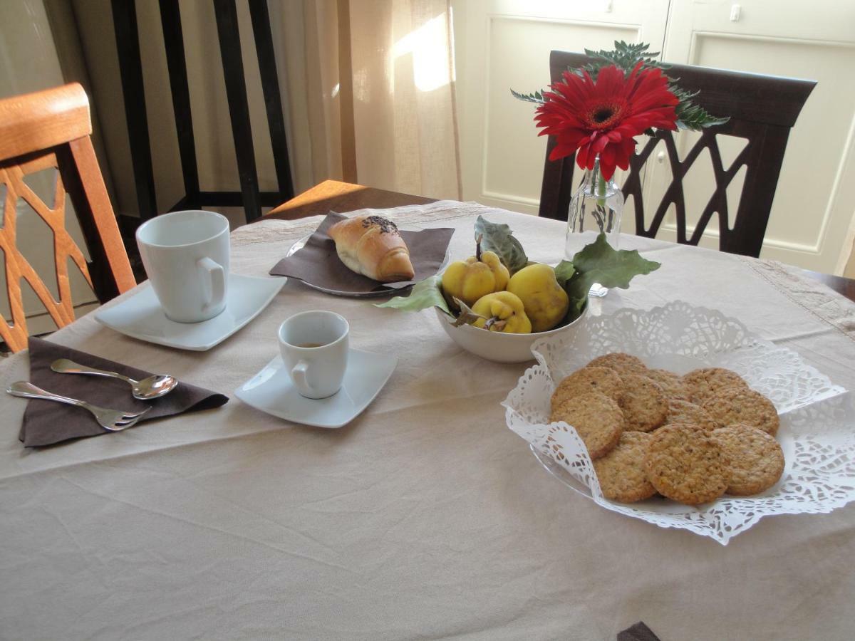 Le Signorine B&B Lecce Exterior foto